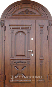Дверь металлическая «Парадная дверь №98» с внешней стороны Массив дуба