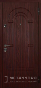 Фото внешней стороны двери «МеталлПро МДФ №320» с отделкой МДФ ПВХ