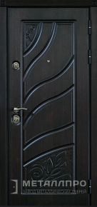 Фото внешней стороны двери «МеталлПро МДФ №44» с отделкой МДФ ПВХ