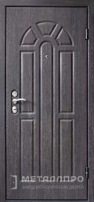 Фото внешней стороны двери «МеталлПро МДФ №63» с отделкой МДФ ПВХ