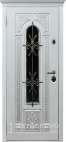 Дверь металлическая «Белая уличная входная дверь с МДФ в частный дом со стеклом» с внутренней стороны МДФ ПВХ