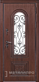 Дверь металлическая «Парадная дверь №395» с внешней стороны Массив дуба