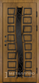 Дверь металлическая «Элитная дверь со стеклом в загородный дом с МДФ» с внешней стороны МДФ ПВХ