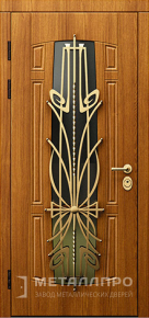 Дверь металлическая «Входная дверь в частный дом с отделкой МДФ ковкой и стеклом №2» с внутренней стороны МДФ ПВХ