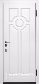 Дверь металлическая «Белая входная дверь для загородного дома с МДФ - white» с внешней стороны МДФ ПВХ