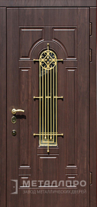 Дверь металлическая «Уличная входная дверь с МДФ со стеклом и ковкой в частный дом №2» с внешней стороны МДФ ПВХ