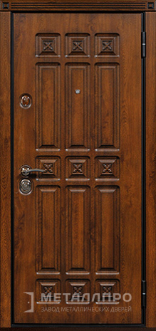 Фото внешней стороны двери «Металлическая дверь в дом с массивом дерева» c отделкой Массив дуба