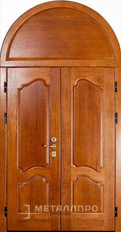 Фото внешней стороны двери «Парадная дверь №125» c отделкой Массив дуба